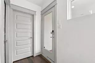 2217 Sherwin St, Houston, TX 77007 - Photo 9