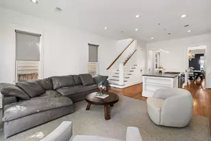 908 E 26th St, Houston, TX 77009 - Photo 13