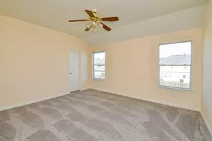 5519 Gatesprings Ln, Sugar Land, TX 77479 - Photo 19