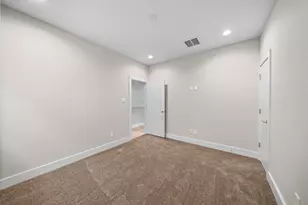 28 Bucan St, Houston, TX 77076 - Photo 29