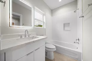 28 Bucan St, Houston, TX 77076 - Photo 25