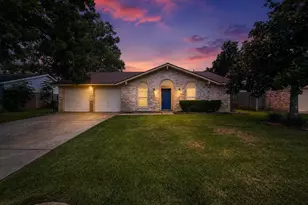 217 Mary Ann Dr, Friendswood, TX 77546 - Photo 31