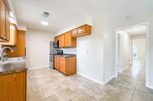 217 Mary Ann Dr, Friendswood, TX 77546 - Photo 11