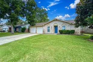 217 Mary Ann Dr, Friendswood, TX 77546 - Photo 29