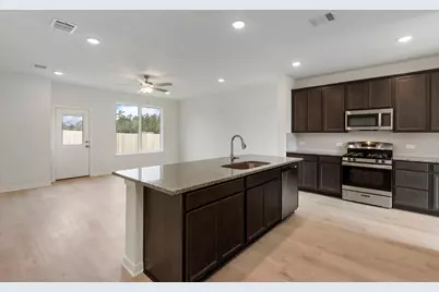 204 New Dawn Trail, Huntsville, TX 77320 - Photo 9