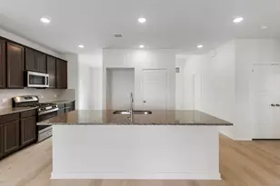 204 New Dawn Trail, Huntsville, TX 77320 - Photo 13