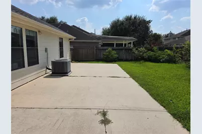 16106 Darwood Court, Houston, TX 77083 - Photo 25