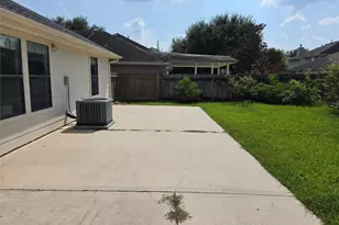 16106 Darwood Ct, Houston, TX 77083 - Photo 25