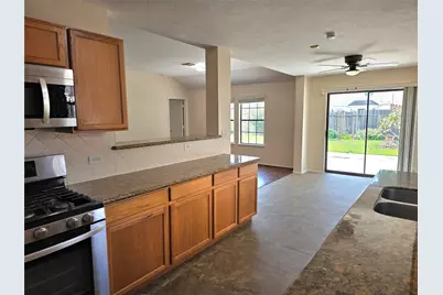 16106 Darwood Court, Houston, TX 77083 - Photo 11
