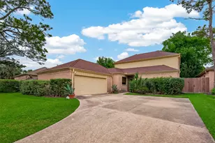 11614 Cedar Creek Dr, Houston, TX 77077 - Photo 27