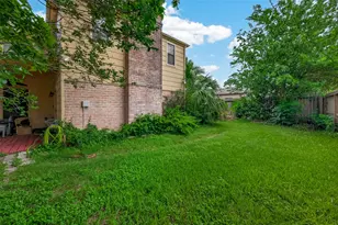 11614 Cedar Creek Dr, Houston, TX 77077 - Photo 37