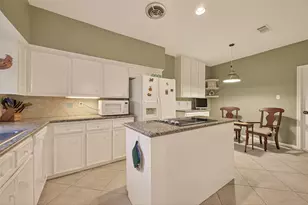 11614 Cedar Creek Dr, Houston, TX 77077 - Photo 11