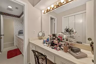 11614 Cedar Creek Dr, Houston, TX 77077 - Photo 19