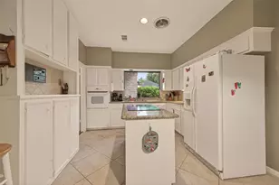 11614 Cedar Creek Dr, Houston, TX 77077 - Photo 13