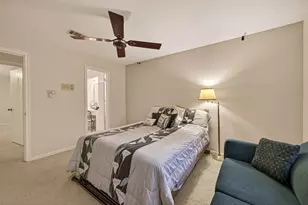 11614 Cedar Creek Dr, Houston, TX 77077 - Photo 17