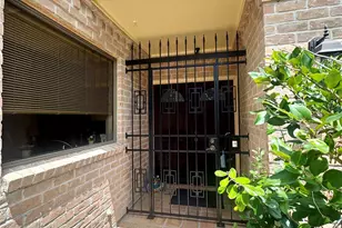 11614 Cedar Creek Dr, Houston, TX 77077 - Photo 31