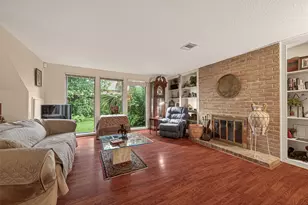 11614 Cedar Creek Dr, Houston, TX 77077 - Photo 7