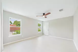 702 Daria Ct, Houston, TX 77079 - Photo 31