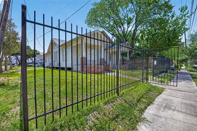 3010 Garrow Street, Houston, TX 77003 - Photo 17