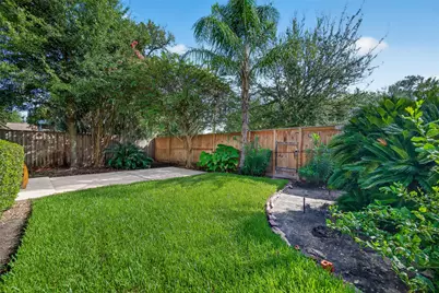 8007 Erie Street, Houston, TX 77061 - Photo 41