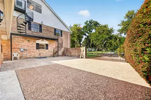 8007 Erie St, Houston, TX 77061 - Photo 43