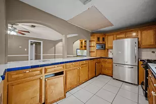 1322 Saddle Rock Dr, Houston, TX 77088 - Photo 9
