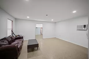 1322 Saddle Rock Dr, Houston, TX 77088 - Photo 33