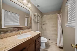 1322 Saddle Rock Dr, Houston, TX 77088 - Photo 17