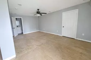 2308 Hollywood Ave, Galveston, TX 77551 - Photo 3