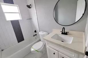 2308 Hollywood Ave, Galveston, TX 77551 - Photo 17