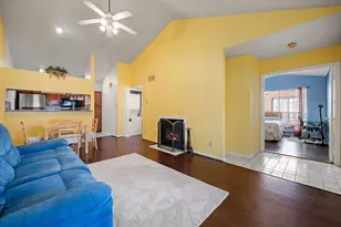 2121 El Paseo St, Houston, TX 77054 - Photo 3