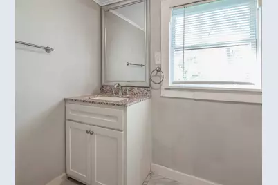 152 Walnut Drive, Richwood, TX 77531 - Photo 11