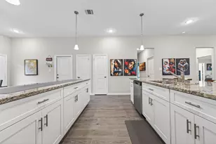 100 Wildwood Lake Dr N, Huntsville, TX 77340 - Photo 17
