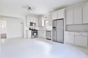 816 Hawthorne St, Houston, TX 77006 - Photo 5