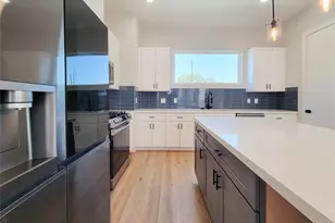 905 Quitman St, Houston, TX 77009 - Photo 9