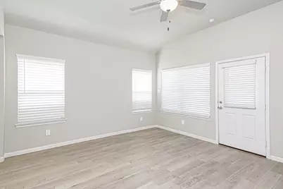 9254 Sea Garden Street, Houston, TX 77034 - Photo 13