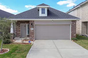 9254 Sea Gdn St, Houston, TX 77034 - Photo 1