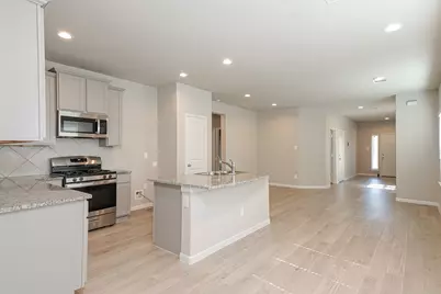 9254 Sea Garden Street, Houston, TX 77034 - Photo 7