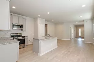 9254 Sea Gdn St, Houston, TX 77034 - Photo 7