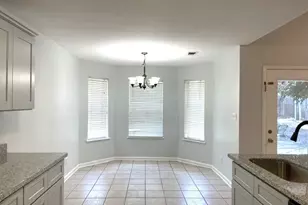 14 Clara Barton Ln, Galveston, TX 77551 - Photo 5