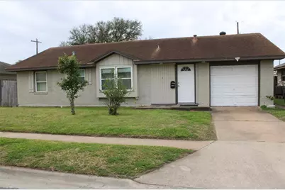2421 Pine, Galveston, TX 77551 - Photo 1