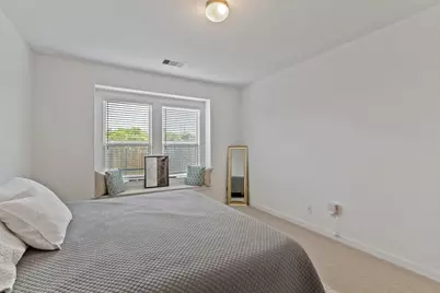 12335 Summerbrook Drive, Houston, TX 77066 - Photo 15
