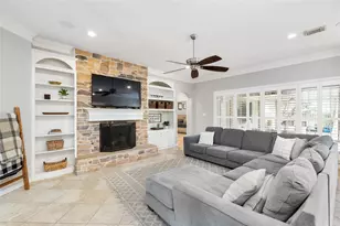 3007 Knight Ln, Baytown, TX 77521 - Photo 7