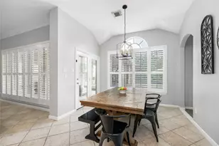 3007 Knight Ln, Baytown, TX 77521 - Photo 11