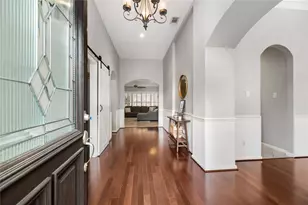 3007 Knight Ln, Baytown, TX 77521 - Photo 3