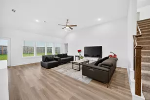 8603 Pier Cove Dr, Cypress, TX 77433 - Photo 15