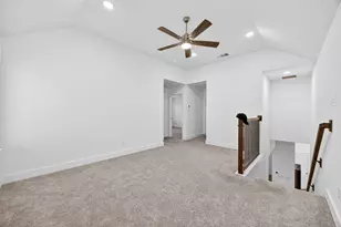 8603 Pier Cove Dr, Cypress, TX 77433 - Photo 33