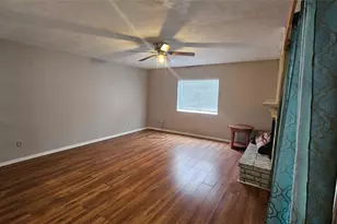15303 Gran Vista Dr, Houston, TX 77083 - Photo 19