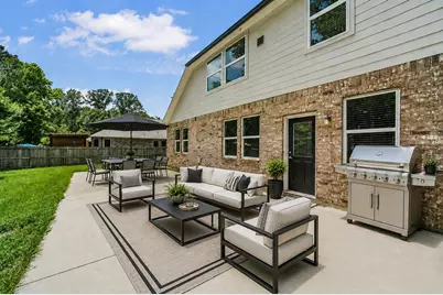 82 Road 6607, Dayton, TX 77535 - Photo 5