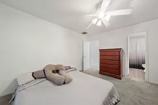 427 Remington Heights Dr, Houston, TX 77073 - Photo 11